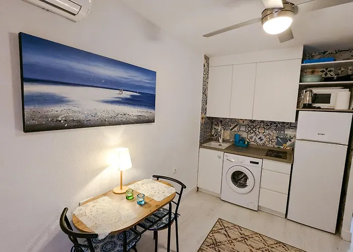 Nytt! Mysig Laegenhet Naera Havet - Apartment